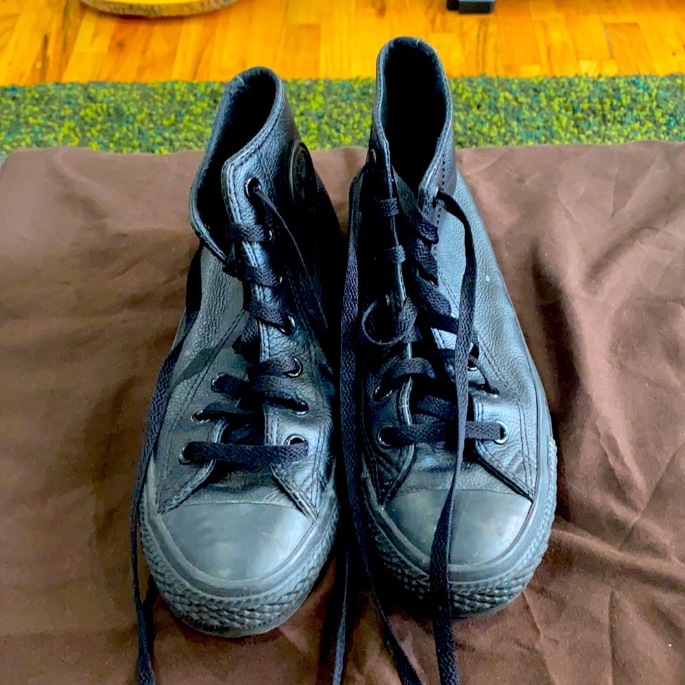 Converse Leather Hightops